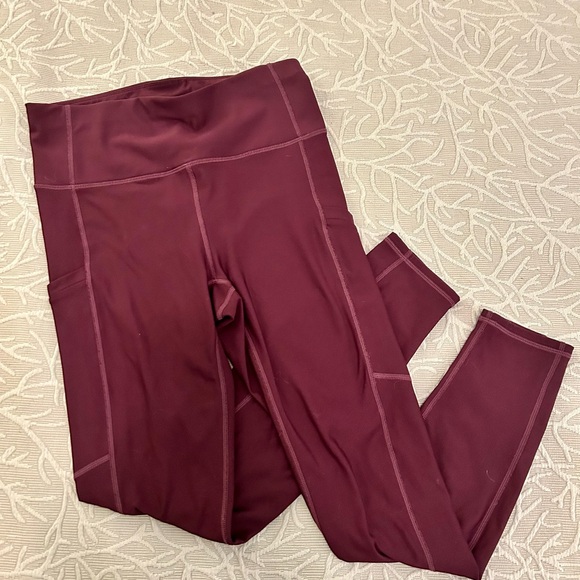 Fabletics leggings - Picture 2 of 3